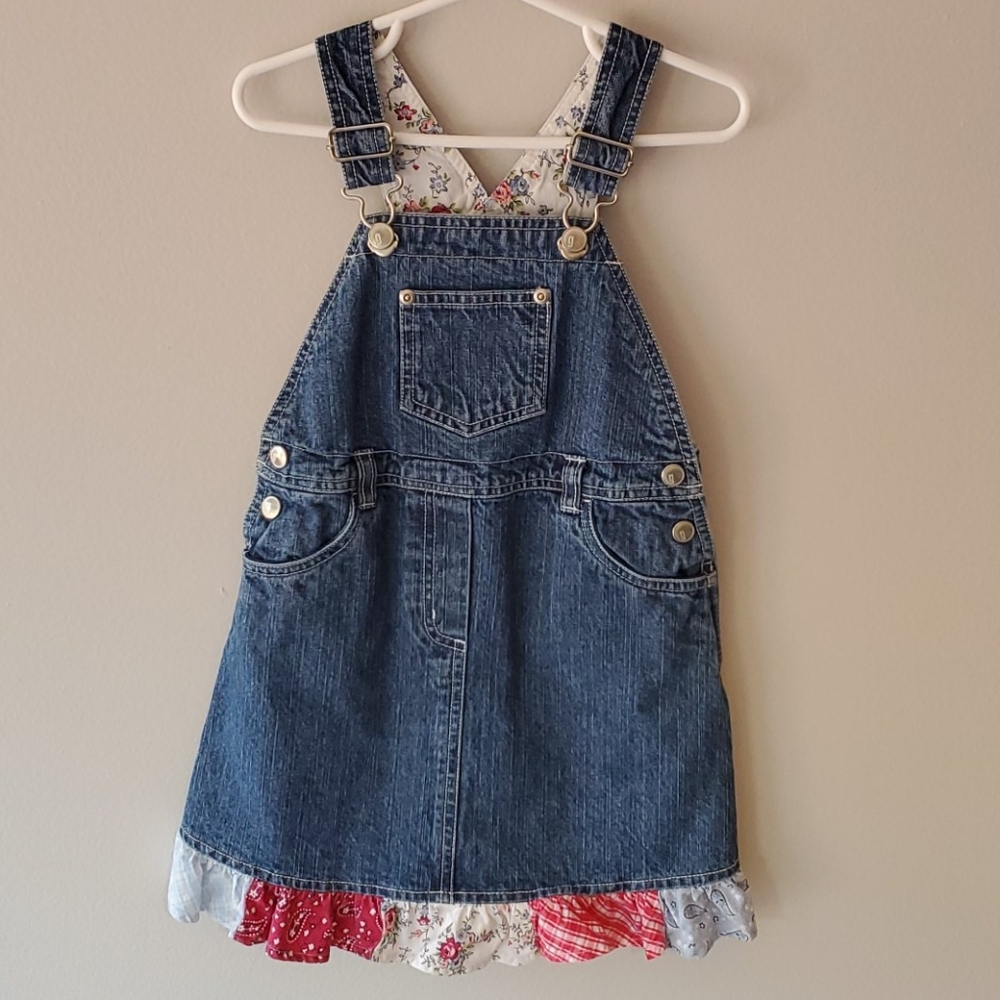 Super cute overall jumper